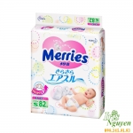 Bỉm Merries dán S82 (Hàng nội địa Nhật) (4-8kg)